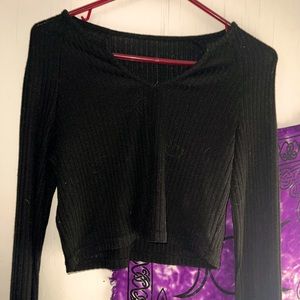 Ribbed Longsleeve Crop